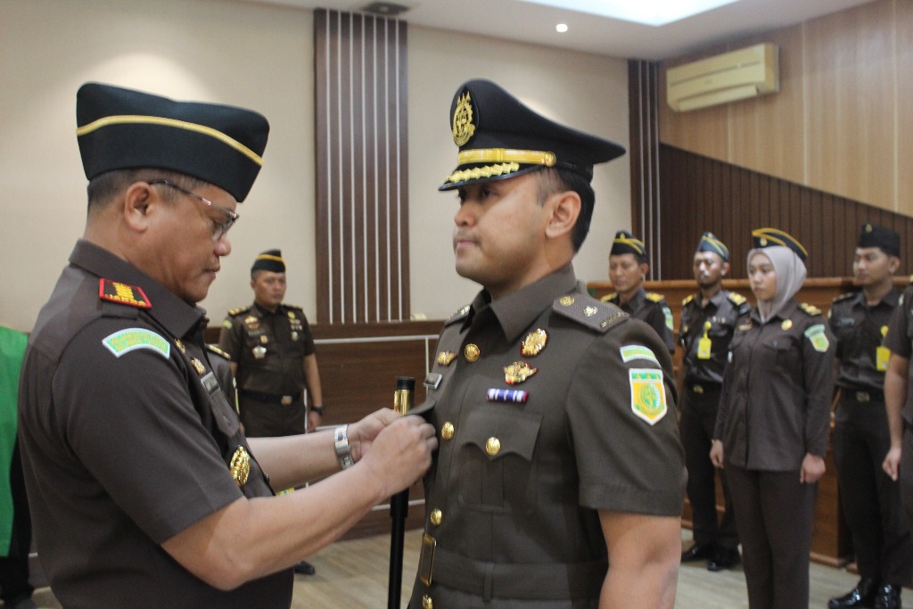 Kejari Tuban Lantik Kasi PAPBB Baru, Perkuat Pengelolaan Aset dan Barang Bukti